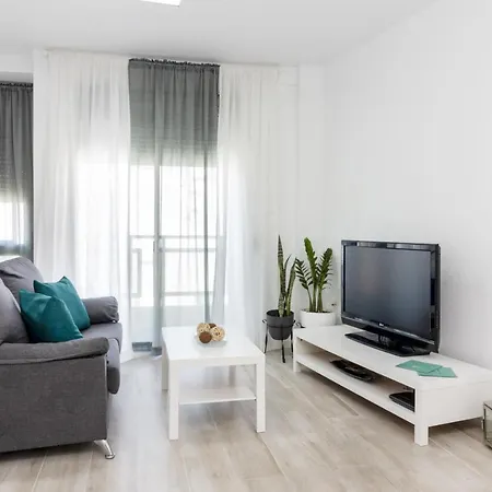 Apartment Homeforguest Amplio Apartamento En El Centro De Cruz *